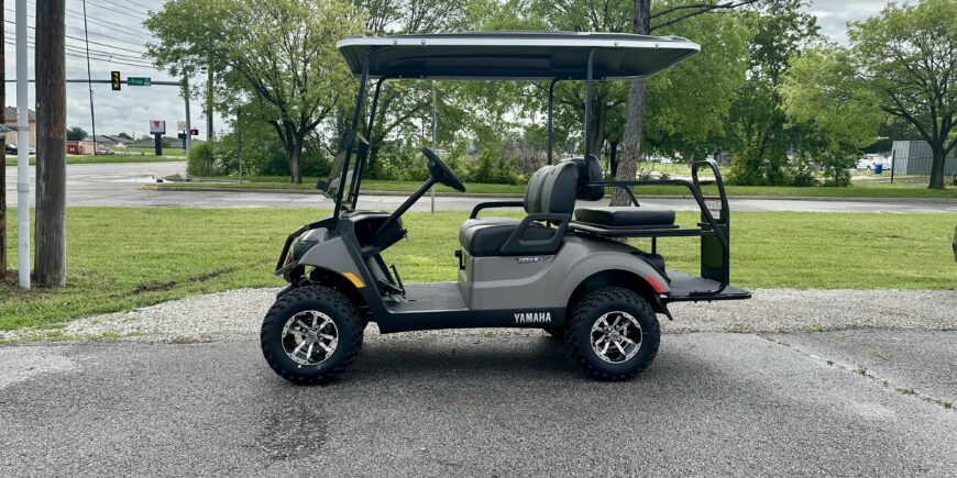 2025 Yamaha Adventurer Sport 2+2 QuieTech EFI – Titan Matte