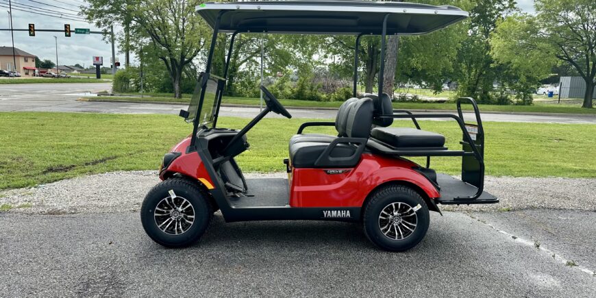 2025 Yamaha Drive2 2+2 QuieTech EFI – Coral Red Metallic