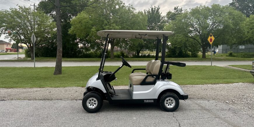 2021 Yamaha Drive2 AC Fleet – Moonstone