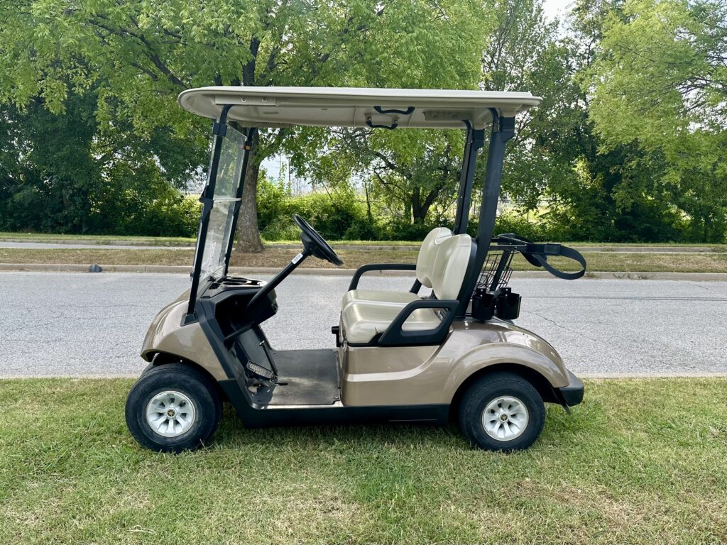 2021 Yamaha Drive2 EFI – Mica Metallic